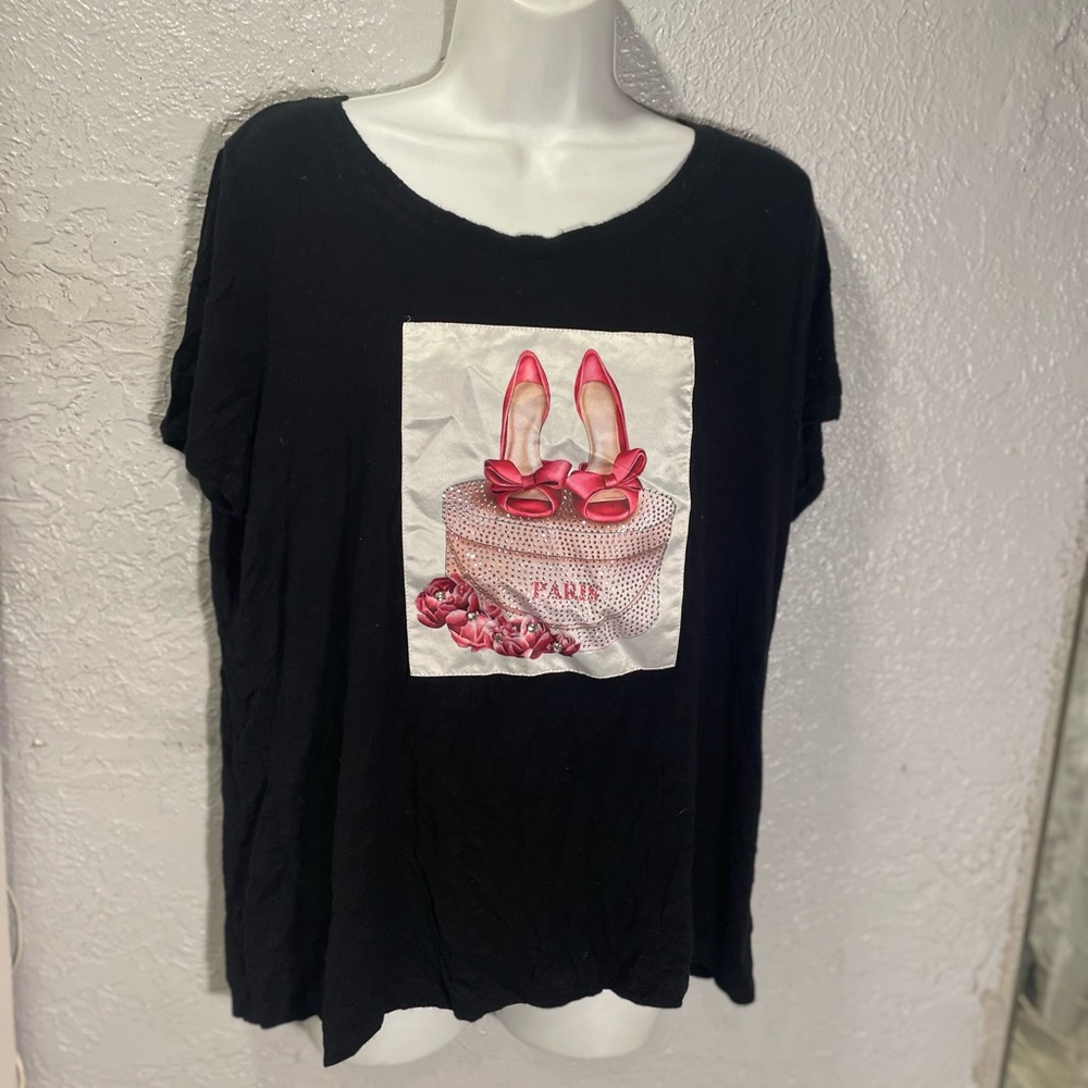 Cyrus Black Tee with Pink Shoe Graphic